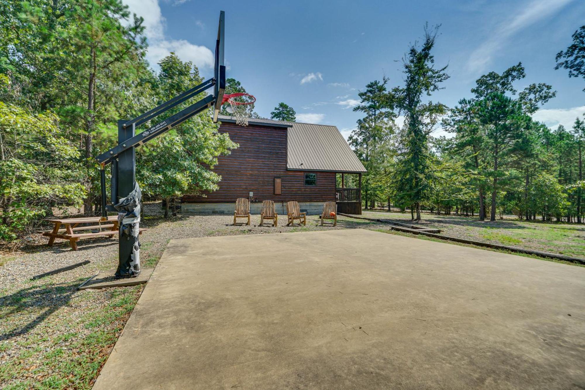 Penny Lane Lodge Broken Bow Cabin Less Than 6 Mi To Lake Eksteriør billede
